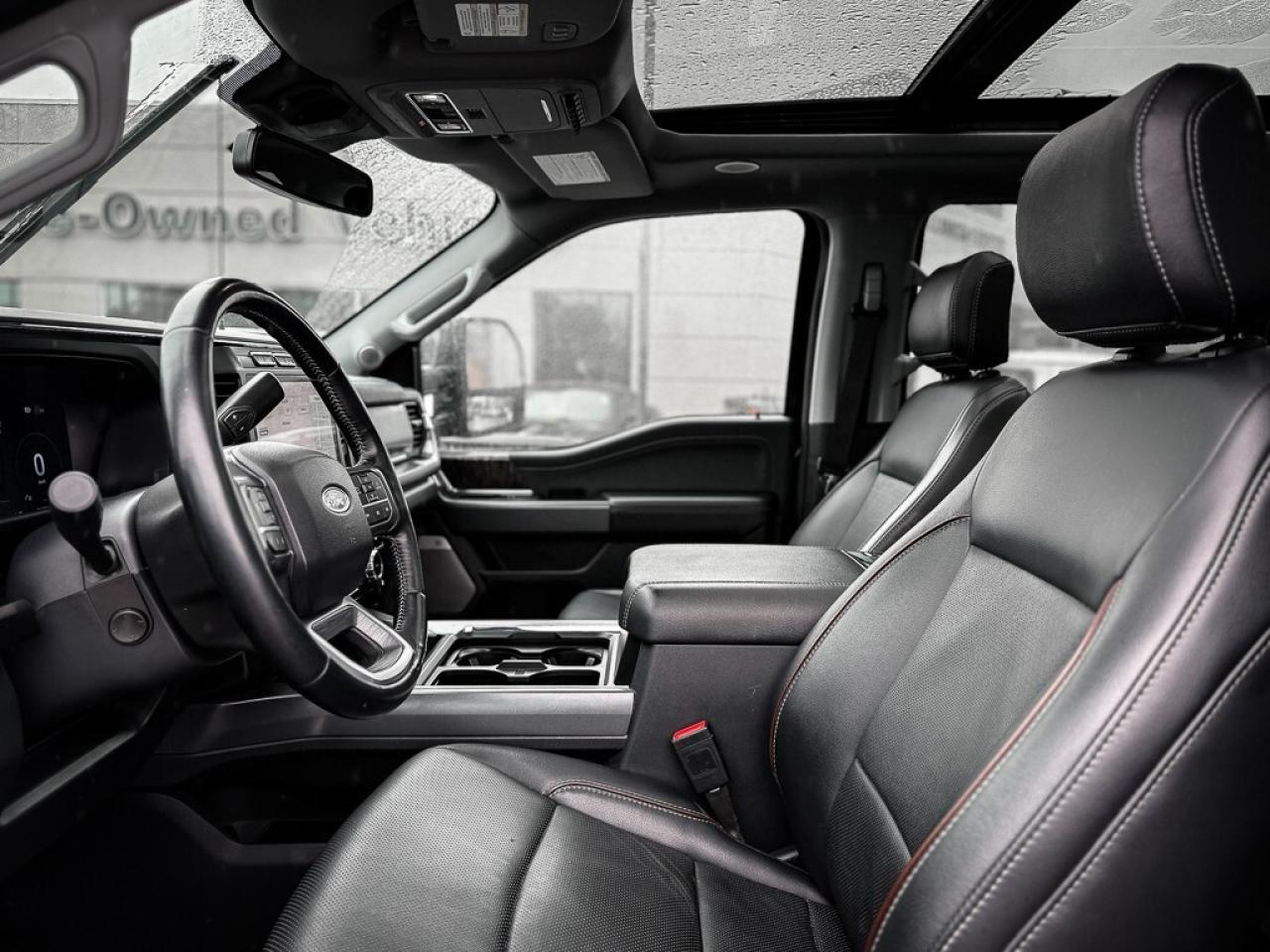 2024 Ford F-250 Lariat   ULTIMATE PKG   BLACK APPEARANCE PKG   PAN Photo