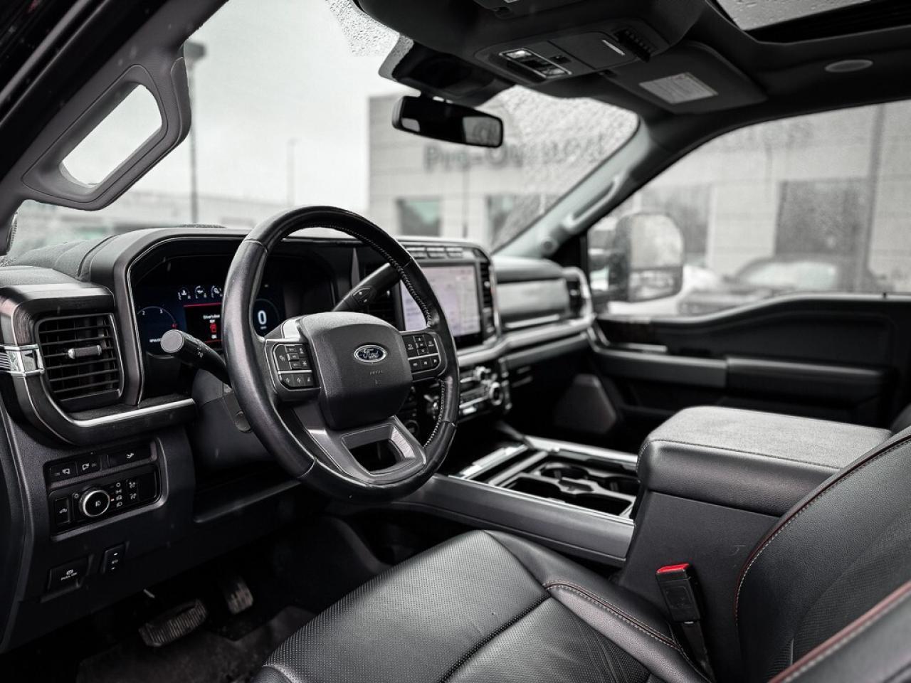 2024 Ford F-250 Lariat   ULTIMATE PKG   BLACK APPEARANCE PKG   PAN Photo