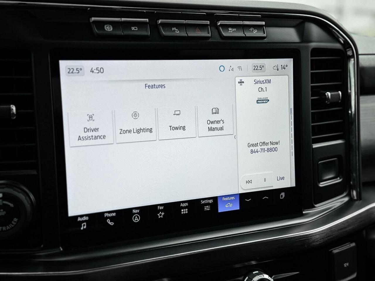 2024 Ford F-250 Lariat   ULTIMATE PKG   BLACK APPEARANCE PKG   PAN Photo