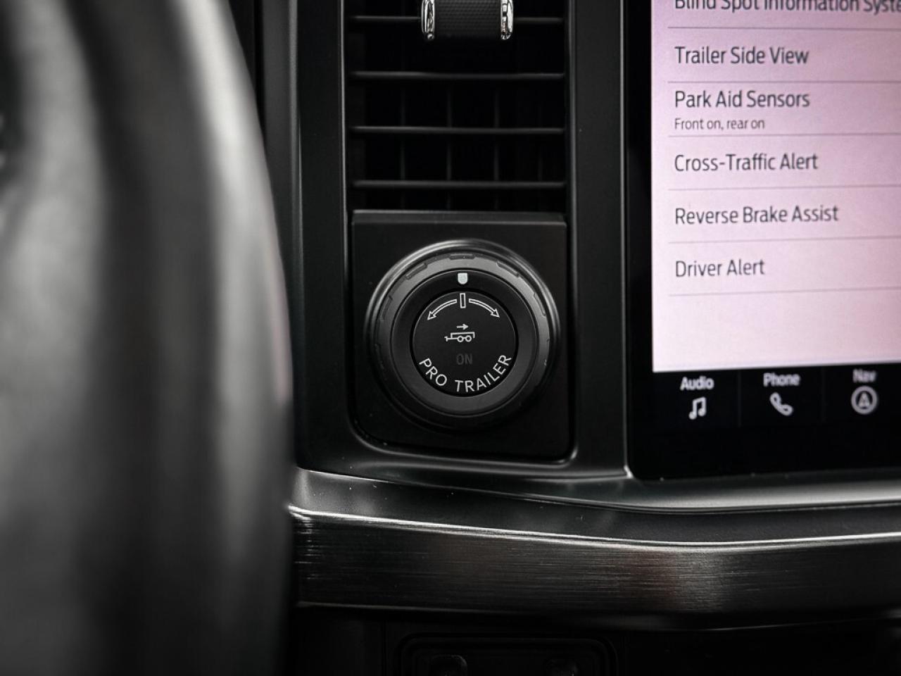 2024 Ford F-250 Lariat   ULTIMATE PKG   BLACK APPEARANCE PKG   PAN Photo