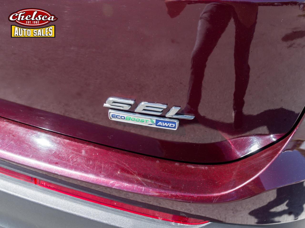 2018 Ford Edge SEL AWD Photo