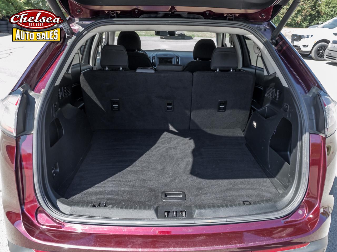 2018 Ford Edge SEL AWD Photo