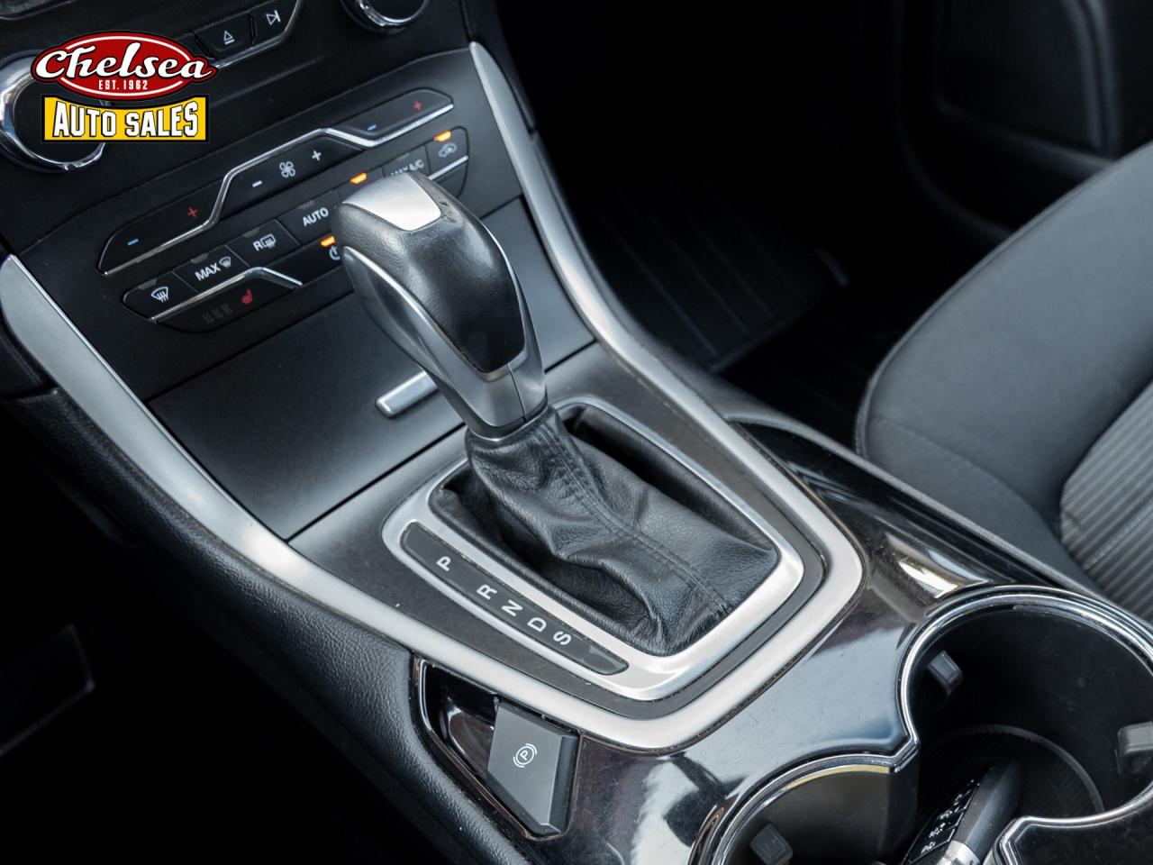 2018 Ford Edge SEL AWD Photo