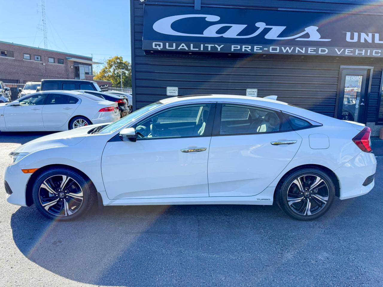 2016 Honda Civic Sedan Touring/LOW KM/NAVI/ACC/LDA/REMOTE/ROOF/CAMERA Photo