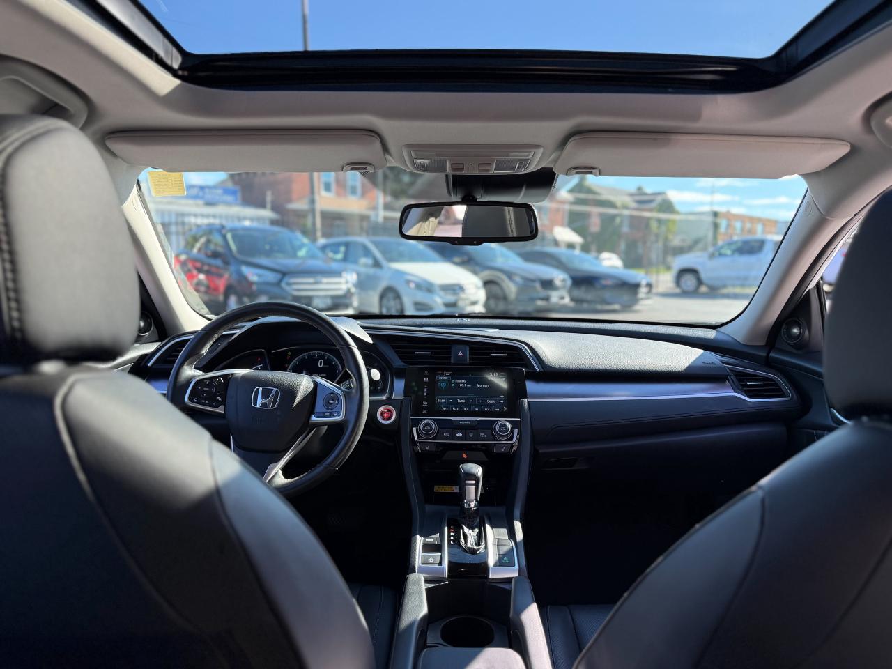 2016 Honda Civic Sedan Touring/LOW KM/NAVI/ACC/LDA/REMOTE/ROOF/CAMERA Photo