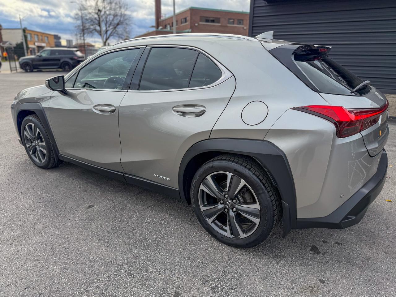 2019 Lexus UX UX 250H/HYBRID-LUXURY/NAVI/HUD/BSM/ACC/LDA/ROOF Photo