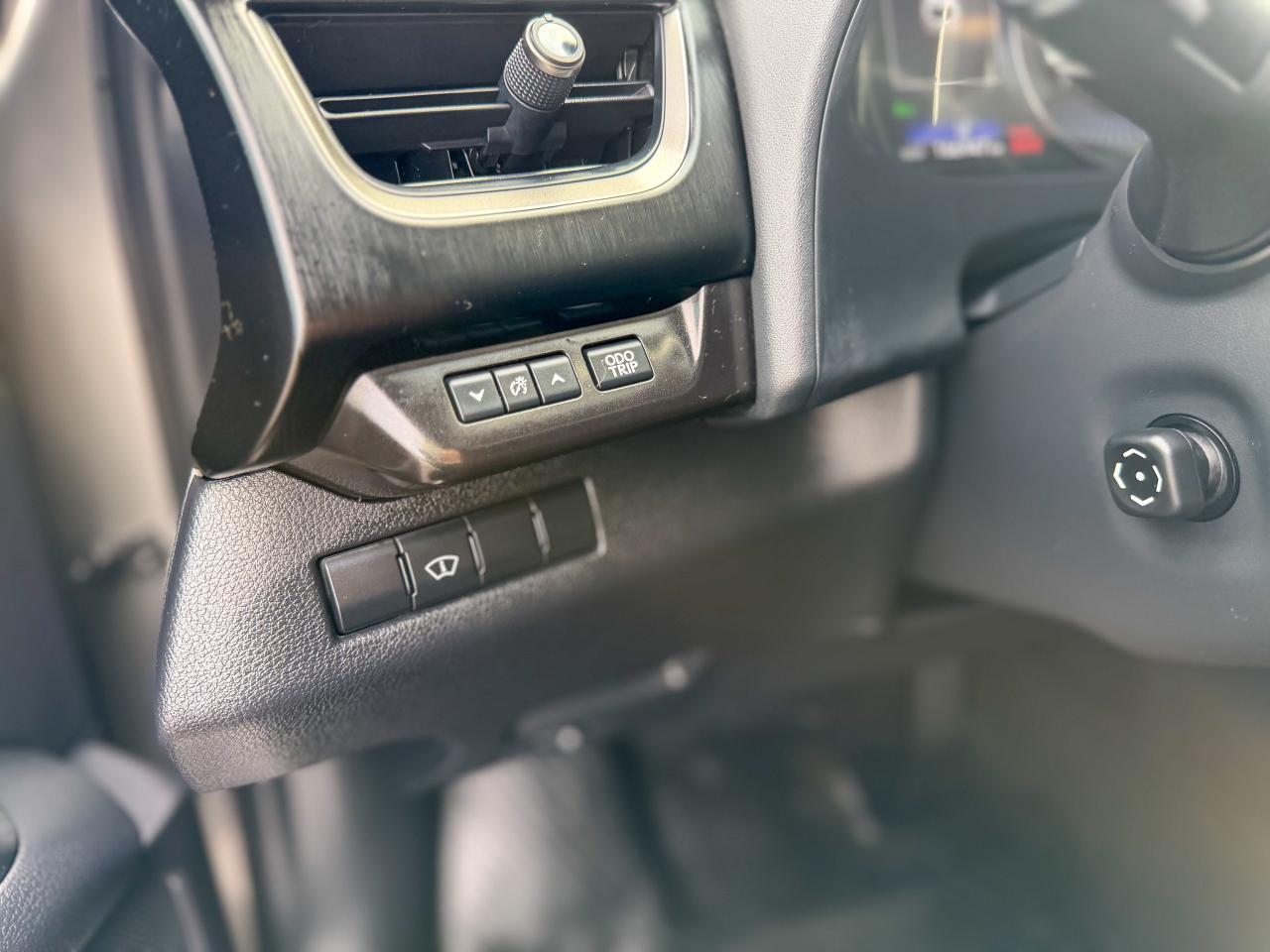 2019 Lexus UX UX 250H/HYBRID-LUXURY/NAVI/HUD/BSM/ACC/LDA/ROOF Photo