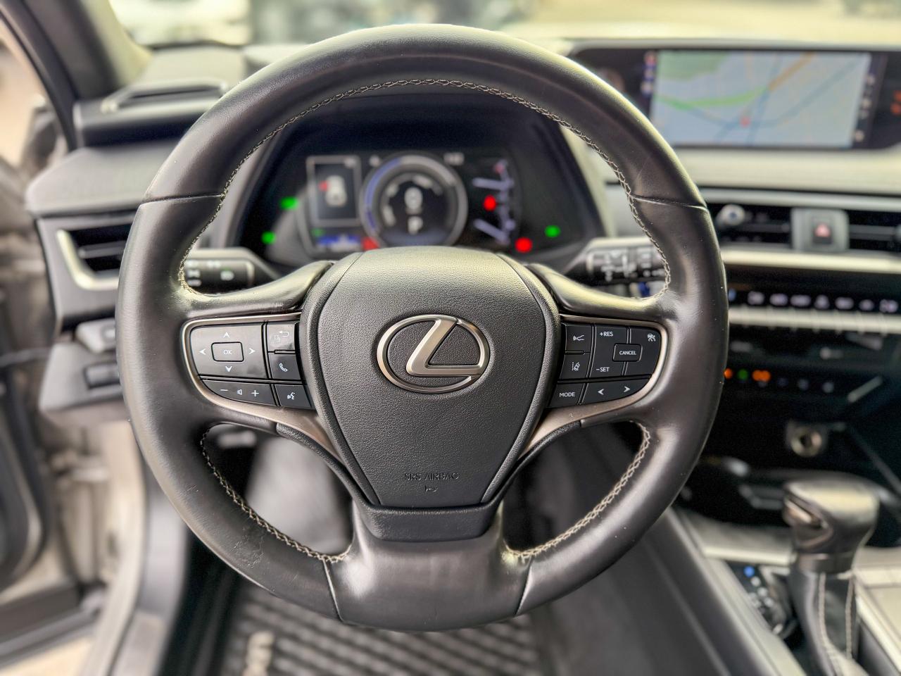 2019 Lexus UX UX 250H/HYBRID-LUXURY/NAVI/HUD/BSM/ACC/LDA/ROOF Photo