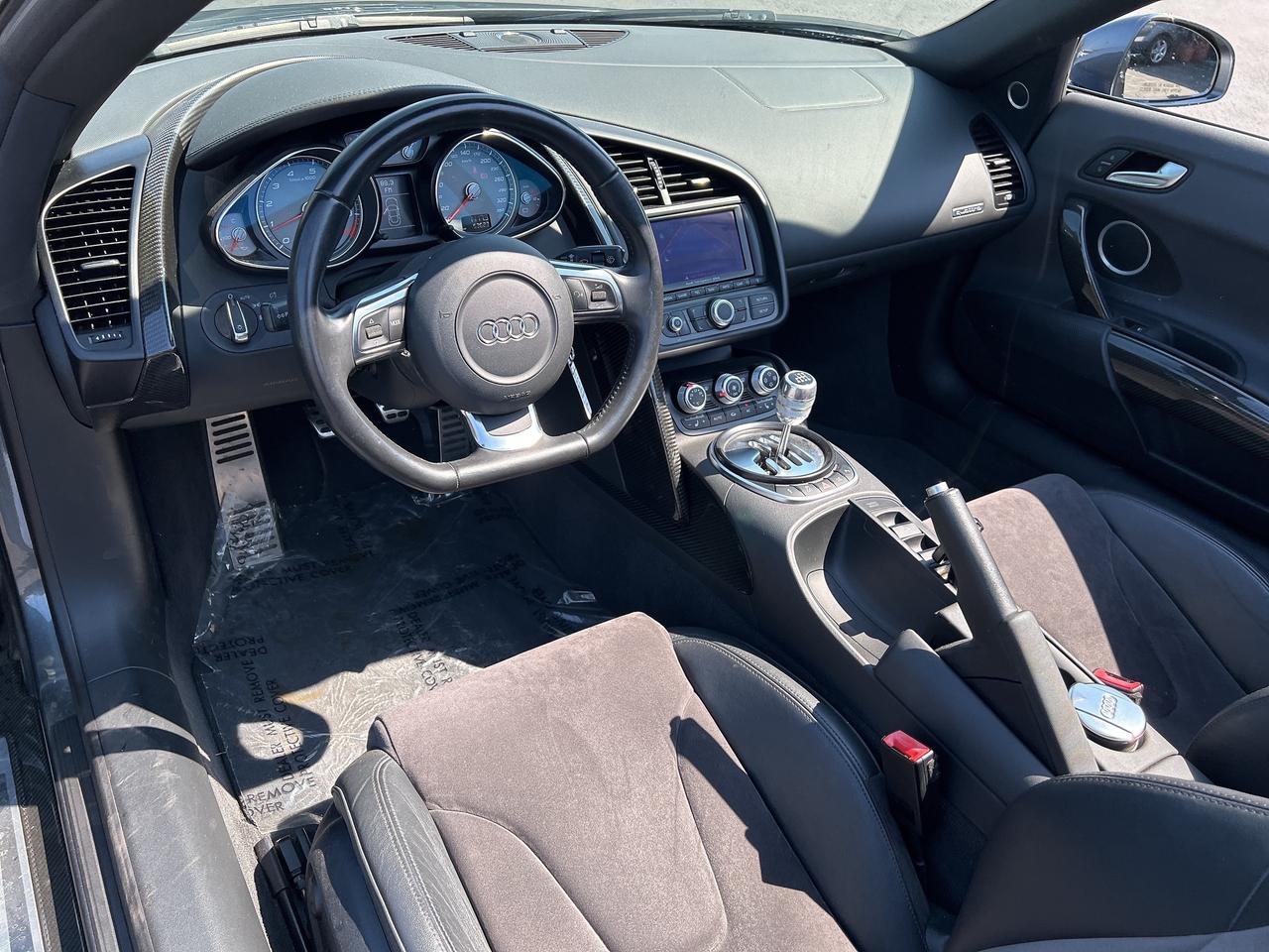 2011 Audi R8 2dr Conv Manual quattro Spyder 4.2L Photo