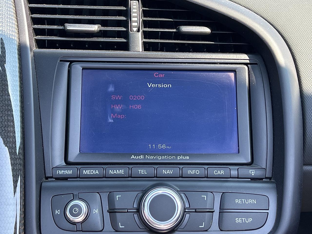 2011 Audi R8 2dr Conv Manual quattro Spyder 4.2L Photo