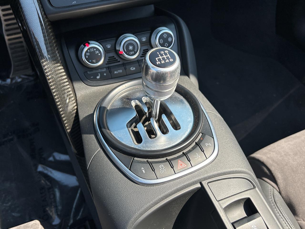 2011 Audi R8 2dr Conv Manual quattro Spyder 4.2L Photo