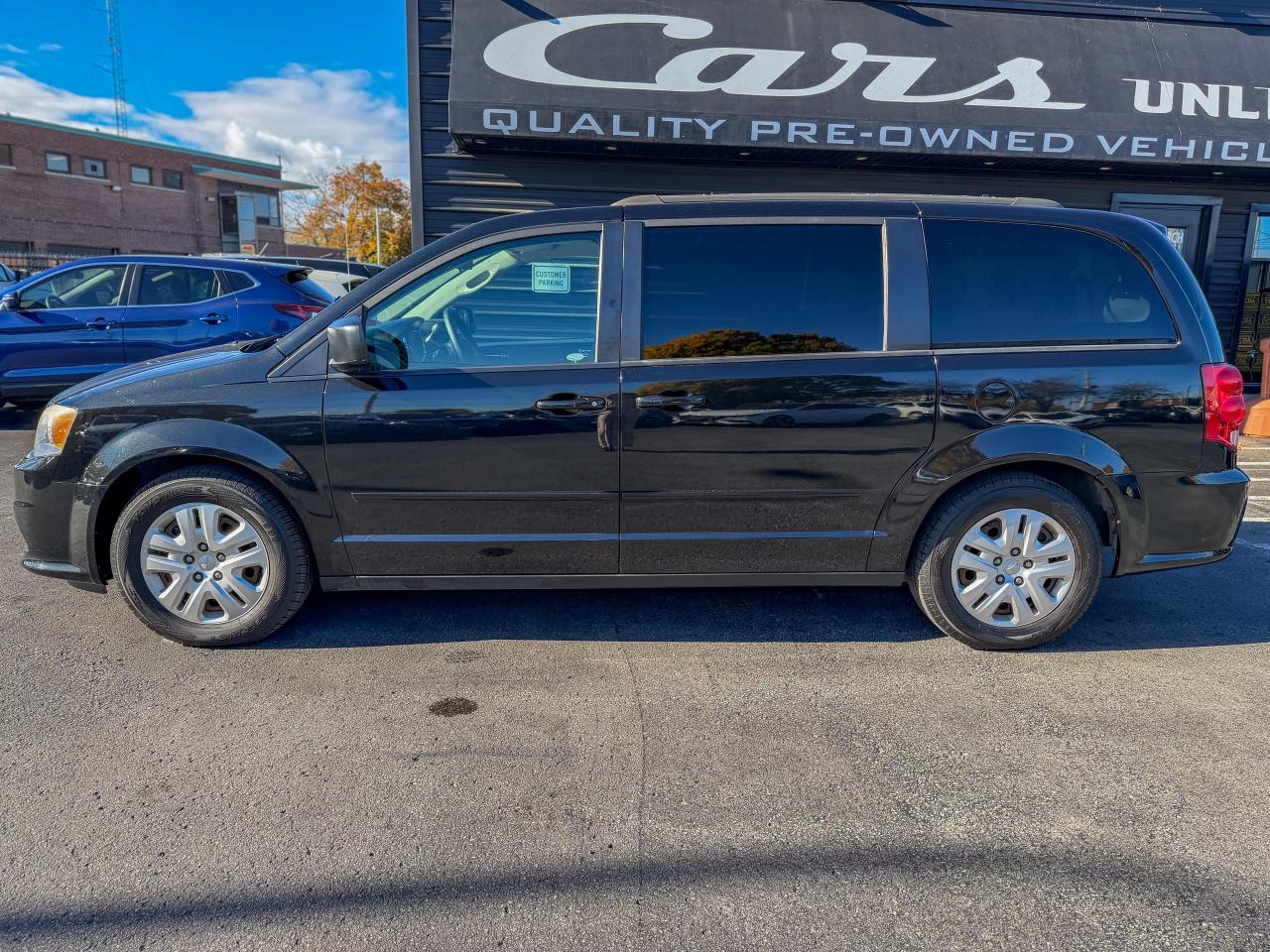 2014 Dodge Grand Caravan SXT/LOW KM/ECON/ONE OWNER/FULL SERVICE RECORDS Photo