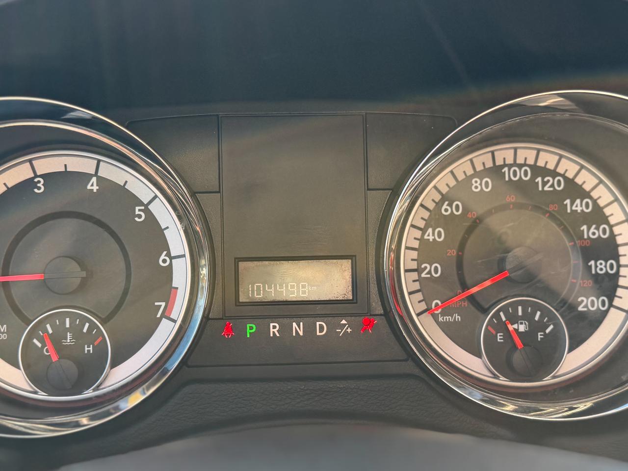 2014 Dodge Grand Caravan SXT/LOW KM/ECON/ONE OWNER/FULL SERVICE RECORDS Photo