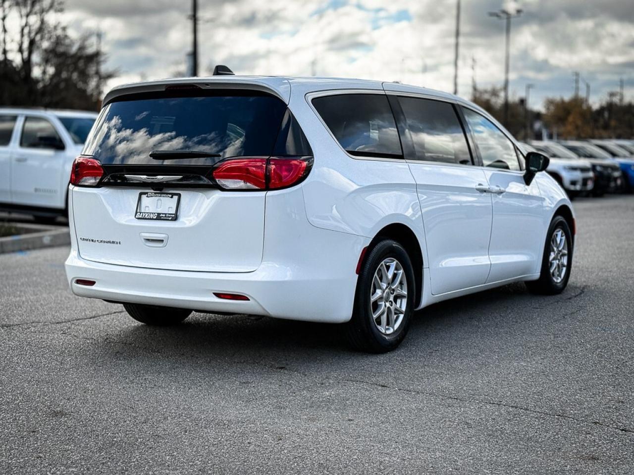 2024 Chrysler Grand Caravan SXT   PWR DOORS   HEATED SEATS   REMOTE START   CA Photo
