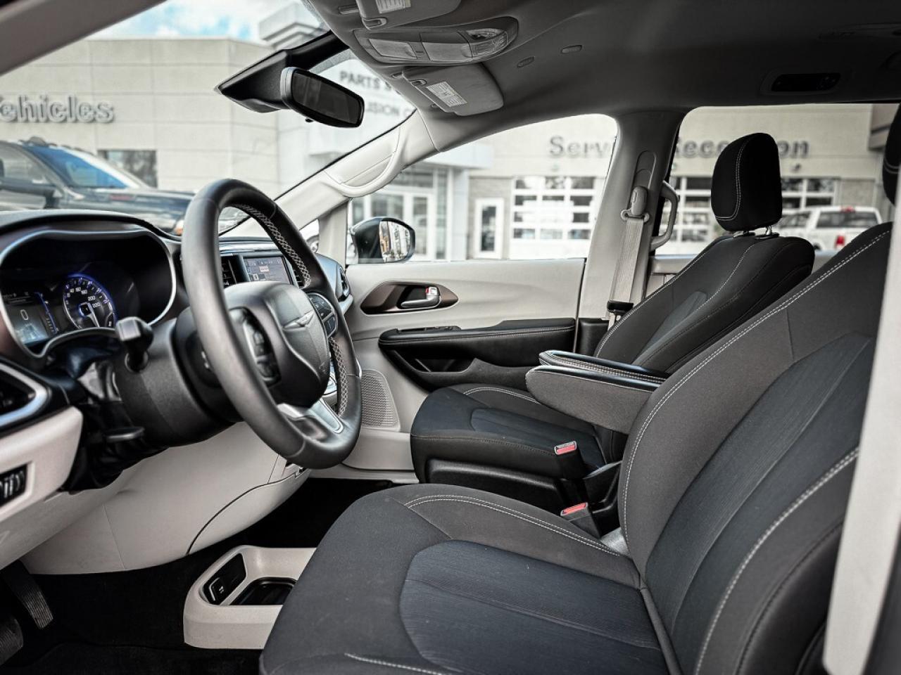 2024 Chrysler Grand Caravan SXT   PWR DOORS   HEATED SEATS   REMOTE START   CA Photo