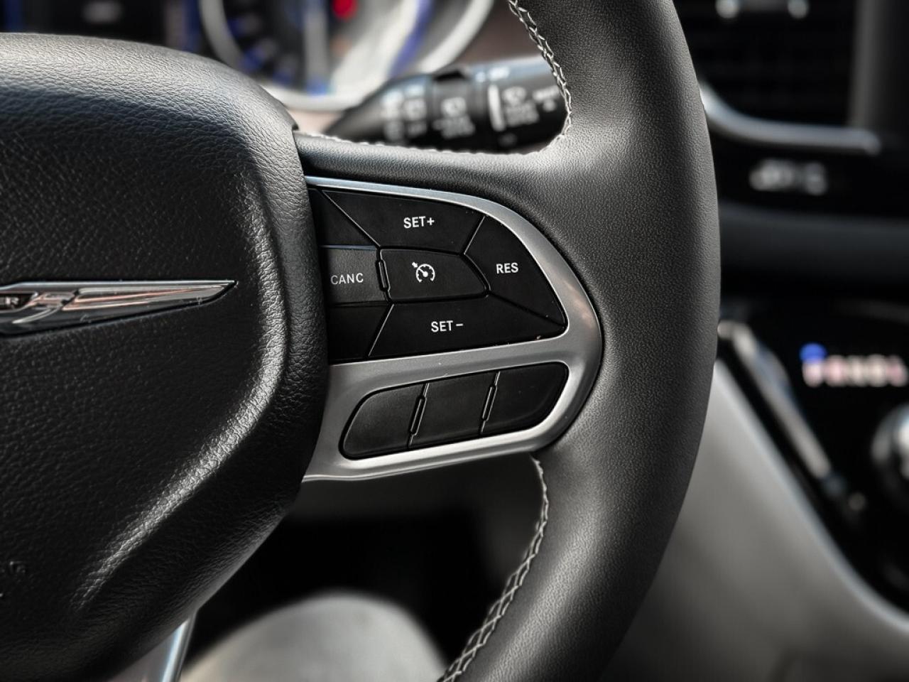 2024 Chrysler Grand Caravan SXT   PWR DOORS   HEATED SEATS   REMOTE START   CA Photo