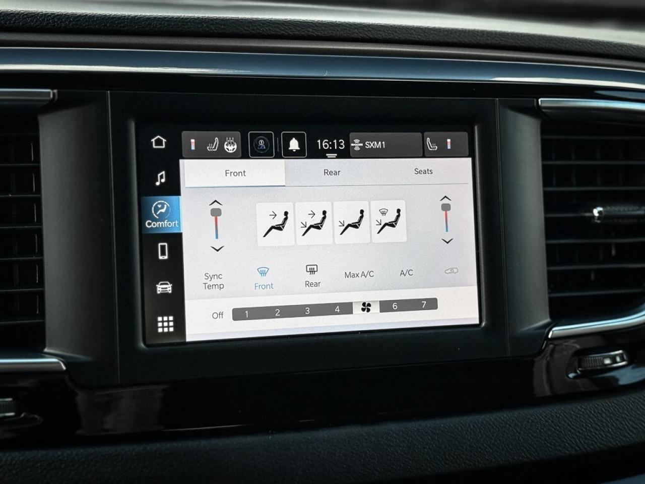 2024 Chrysler Grand Caravan SXT   PWR DOORS   HEATED SEATS   REMOTE START   CA Photo