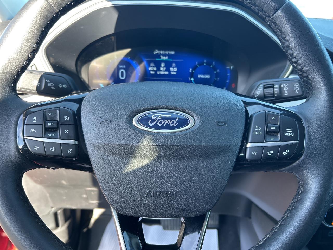 2022 Ford Escape SEL 1.5L AWD ADAPTIVE CRUISE LEATHER TECH PKG Photo
