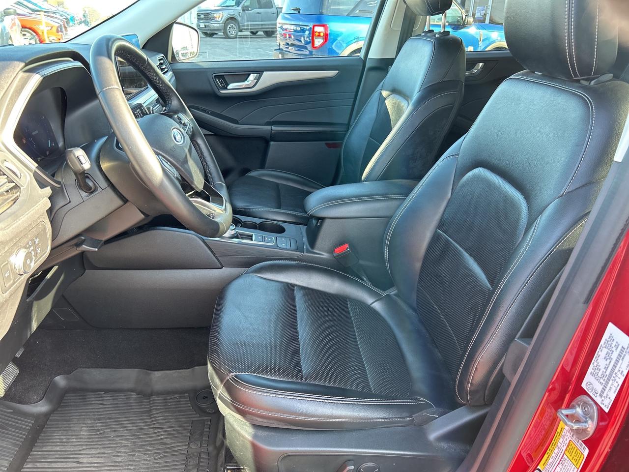 2022 Ford Escape SEL 1.5L AWD ADAPTIVE CRUISE LEATHER TECH PKG Photo