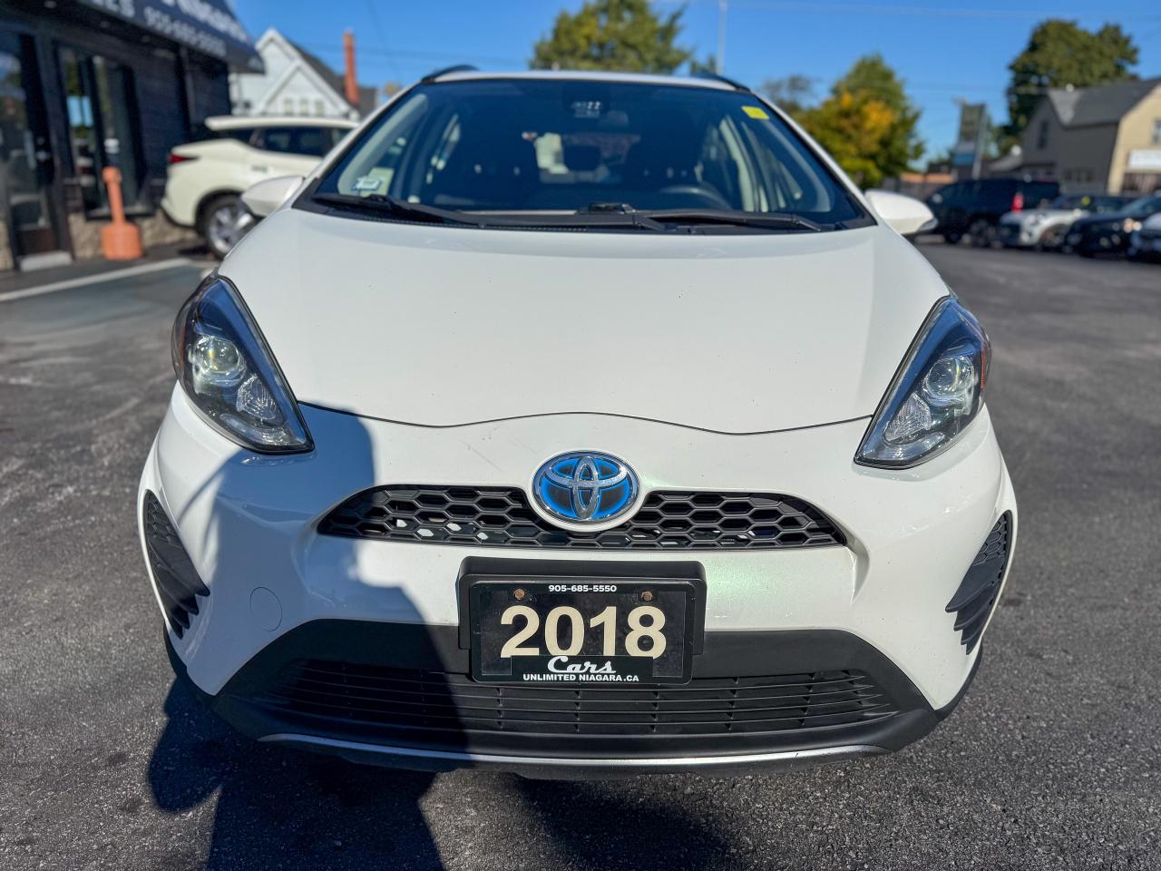 2018 Toyota Prius c HYBRID/CAMERA/ADAPTIVE CRUISE CONTROL/LANE ASSIST Photo