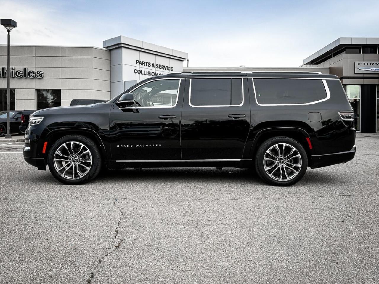 2023 Jeep Grand Wagoneer L Series III   SERIES 3   PANO ROOF   PASS DISPLAY Photo