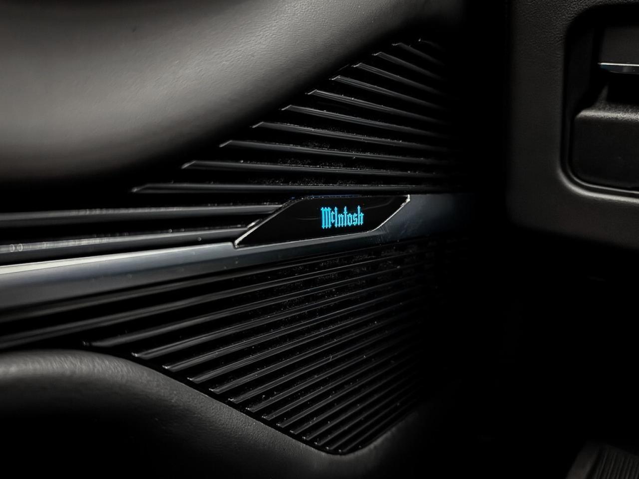 2023 Jeep Grand Wagoneer L Series III   SERIES 3   PANO ROOF   PASS DISPLAY Photo