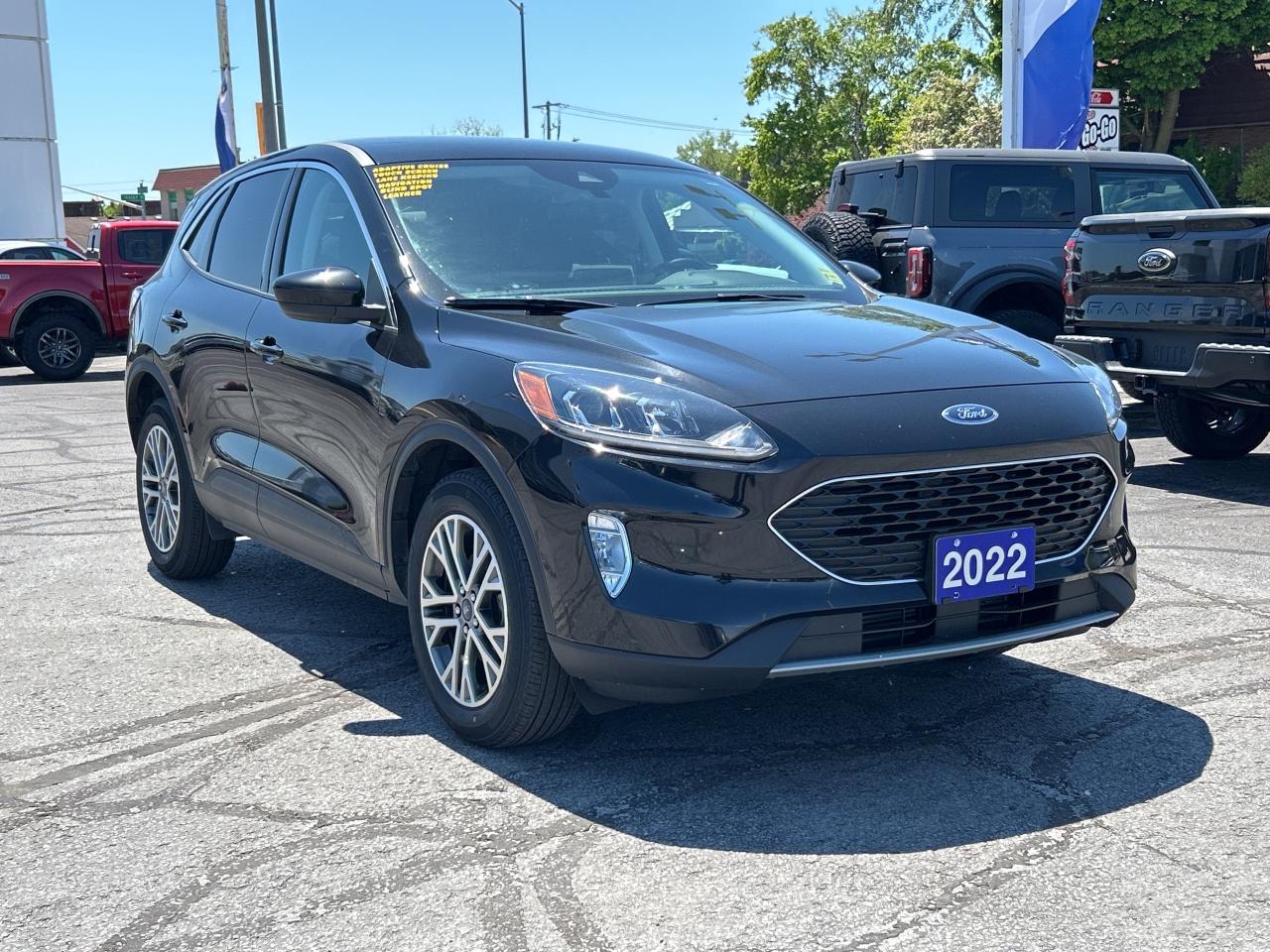 2022 Ford Escape SEL 1.5L AWD ADAPTIVE CRUISE ACTIVEX SEATING NAV Photo