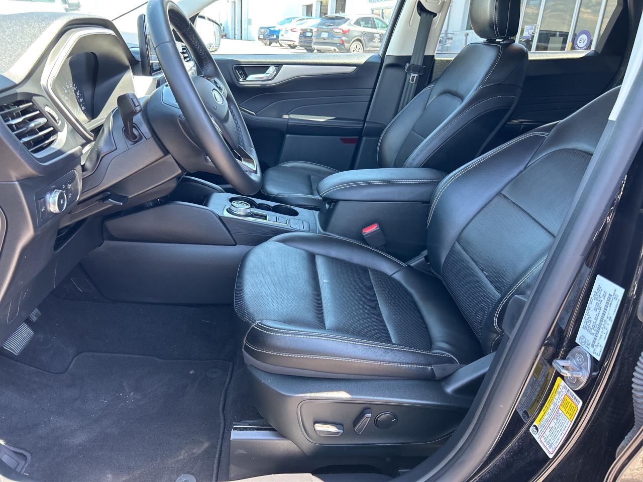 2022 Ford Escape SEL 1.5L AWD ADAPTIVE CRUISE ACTIVEX SEATING NAV Photo