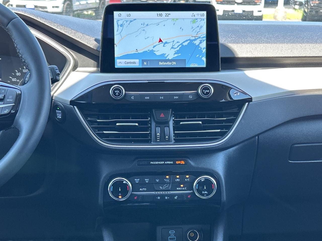 2022 Ford Escape SEL 1.5L AWD ADAPTIVE CRUISE ACTIVEX SEATING NAV Photo