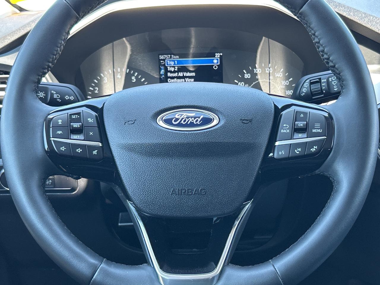 2022 Ford Escape SEL 1.5L AWD ADAPTIVE CRUISE ACTIVEX SEATING NAV Photo