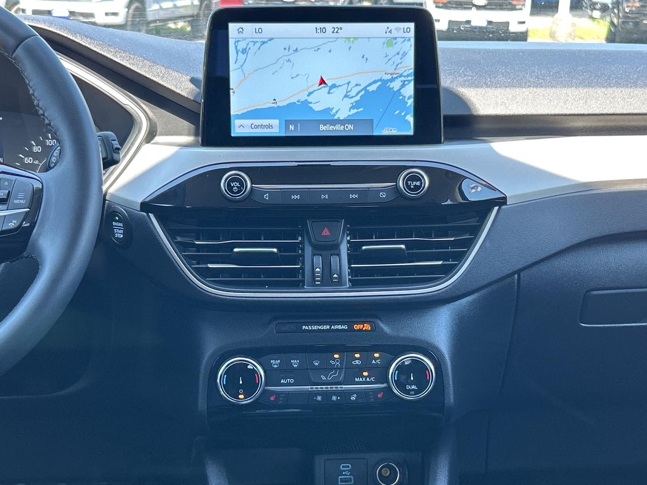 2022 Ford Escape SEL 1.5L AWD ADAPTIVE CRUISE ACTIVEX SEATING NAV Photo