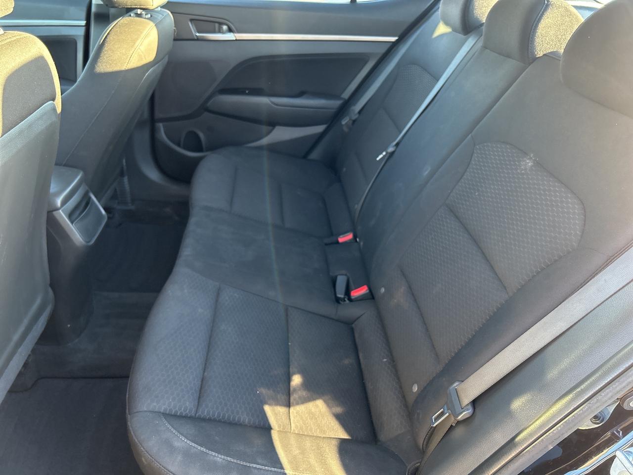 2020 Hyundai Elantra PREFFERED 2.0L HEATED SEAT/WHL CROSSTRAFFIC ALERT Photo