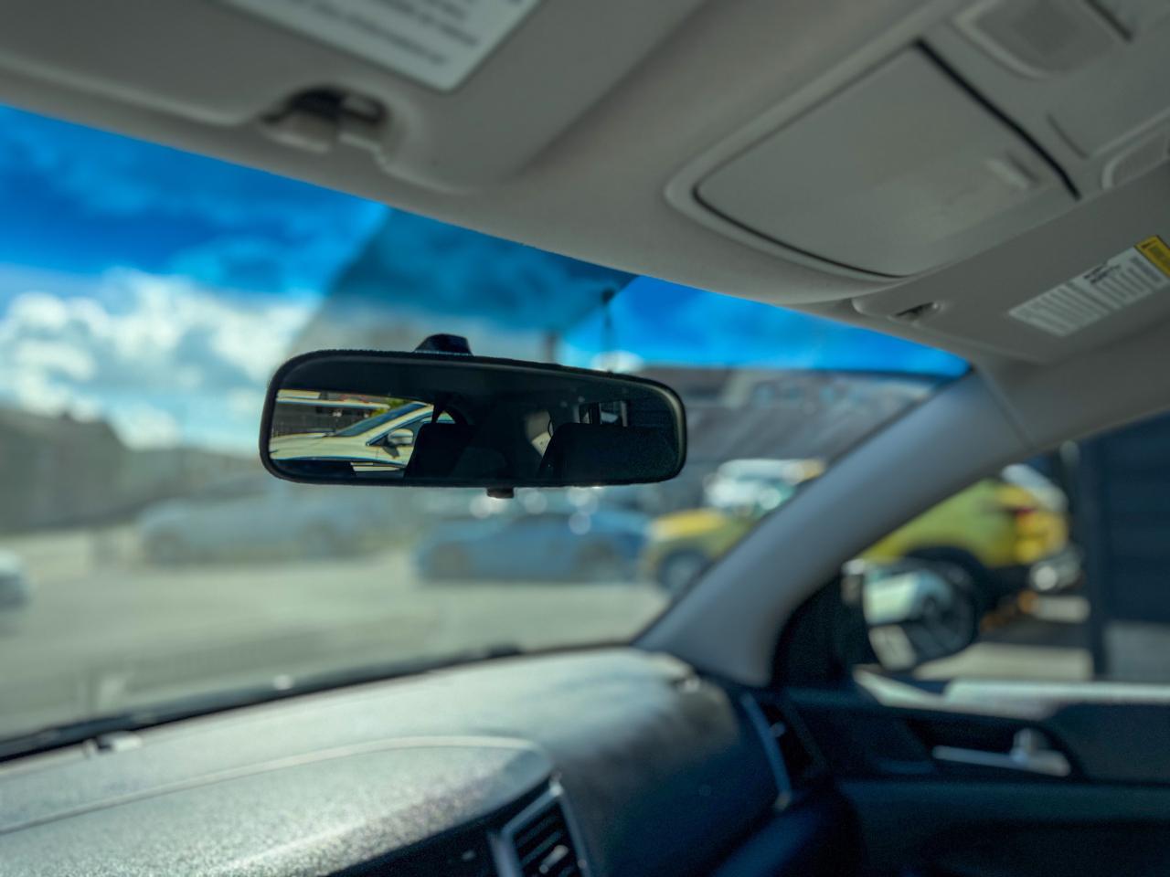 2016 Hyundai Tucson Premium/AWD/LOW KM/2L /BSM/CAMERA/FULL SERVICE... Photo