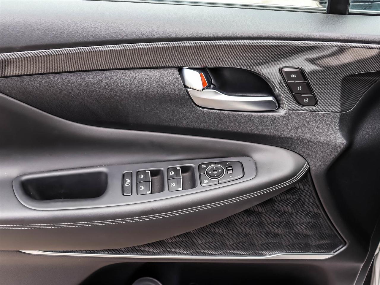 2023 Hyundai Santa Fe Urban Photo