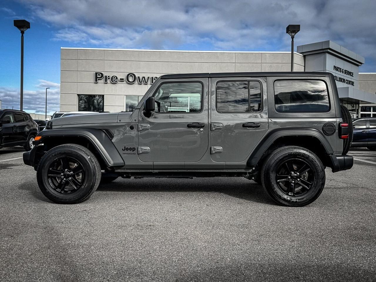 2021 Jeep WRANGLER UNLIMITED Sport   ALTITUDE   BLINDSPOT   CARPLAY   REMOTE ST Photo