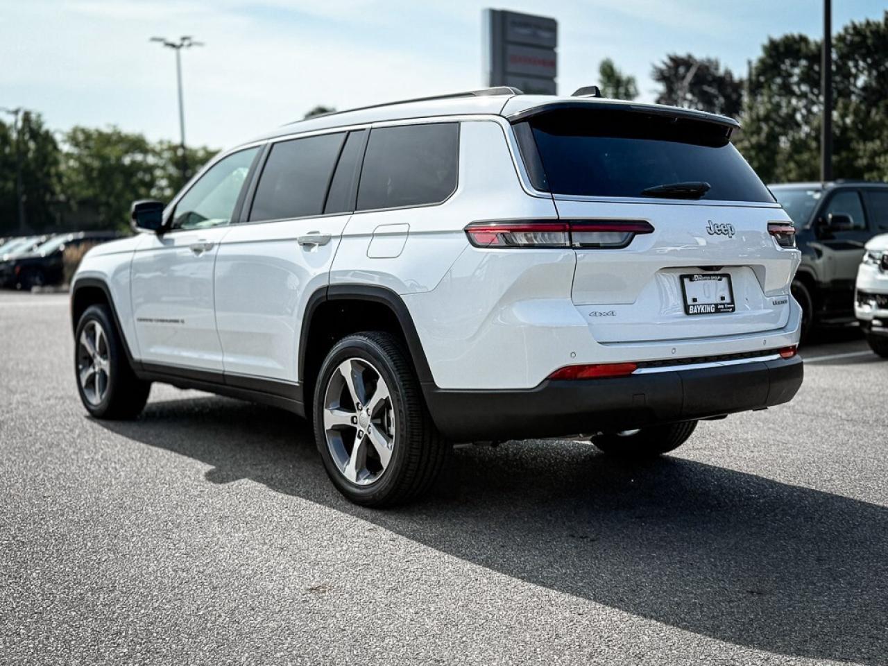 2025 Jeep Grand Cherokee L Limited   TOW PKG   360 CAM   PANO ROOF   HEATED/V Photo