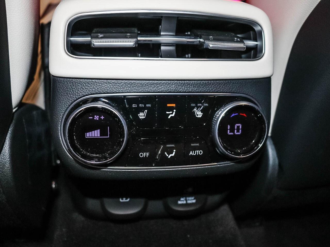 2025 Genesis GV70 2.5T ADVANCED PLU Photo