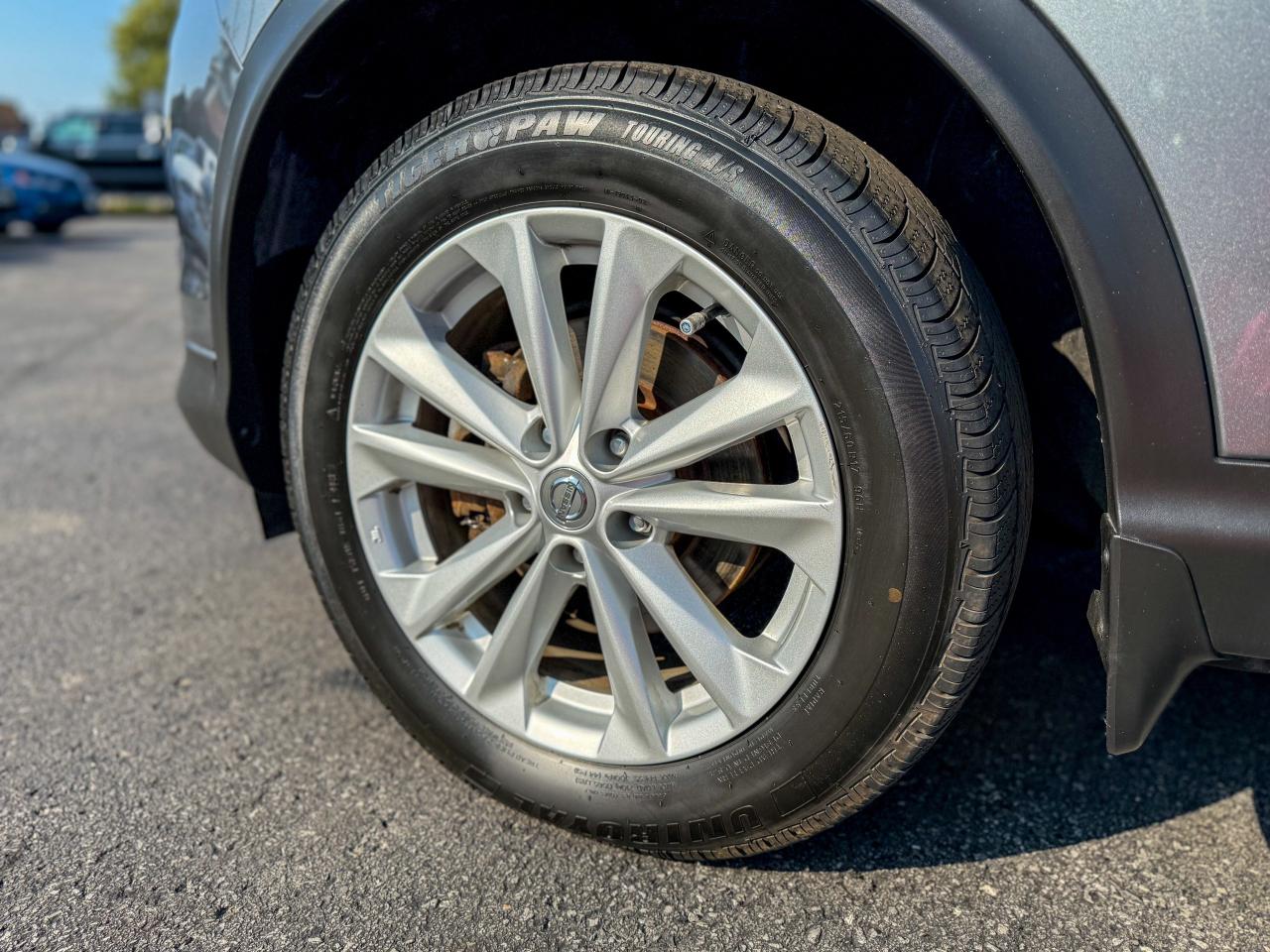 2017 Nissan Qashqai S/AWD/LOW KM/CAMERA/1 OWNER/FULL SERVICE RECORDS Photo