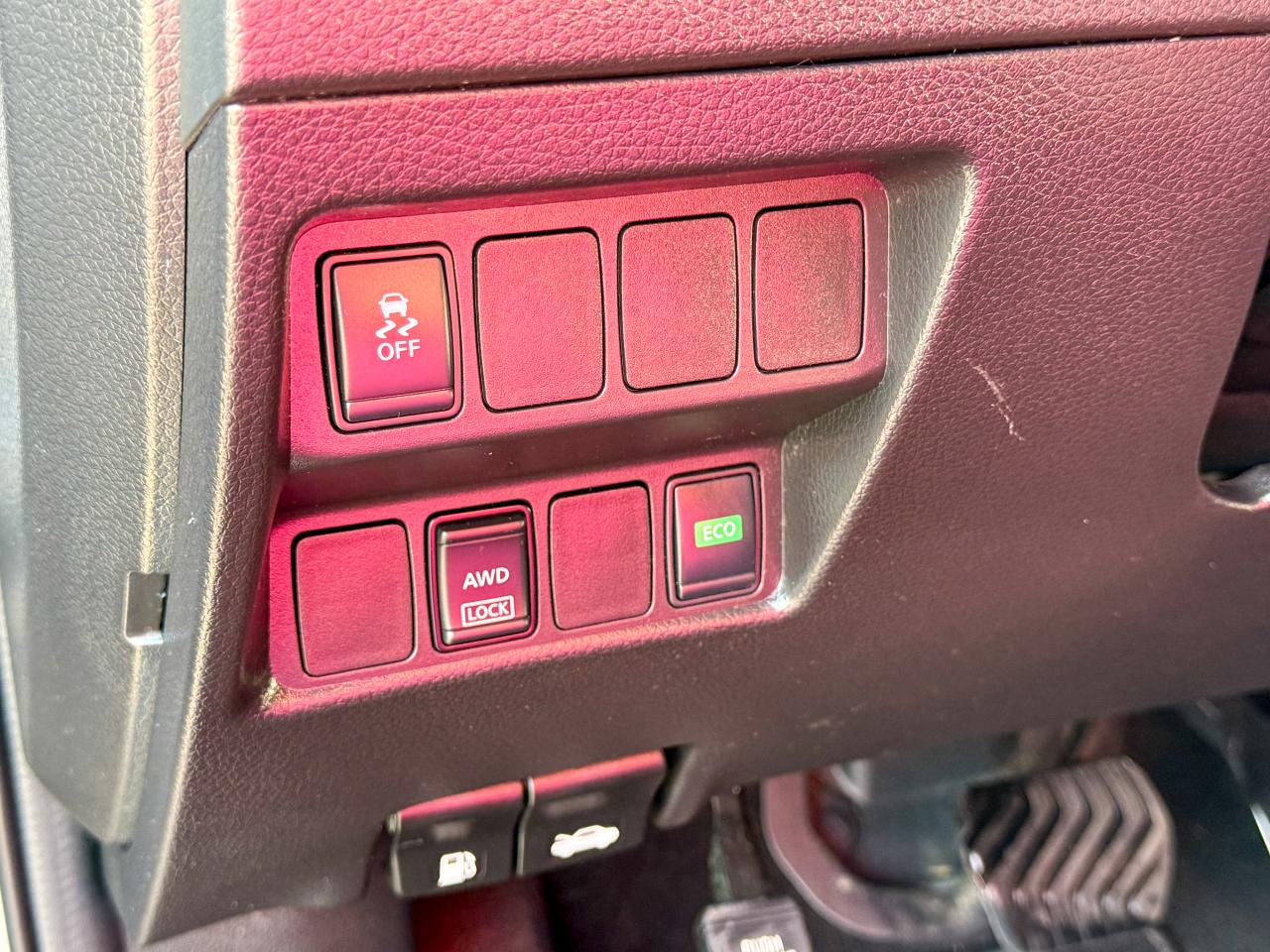 2017 Nissan Qashqai S/AWD/LOW KM/CAMERA/1 OWNER/FULL SERVICE RECORDS Photo