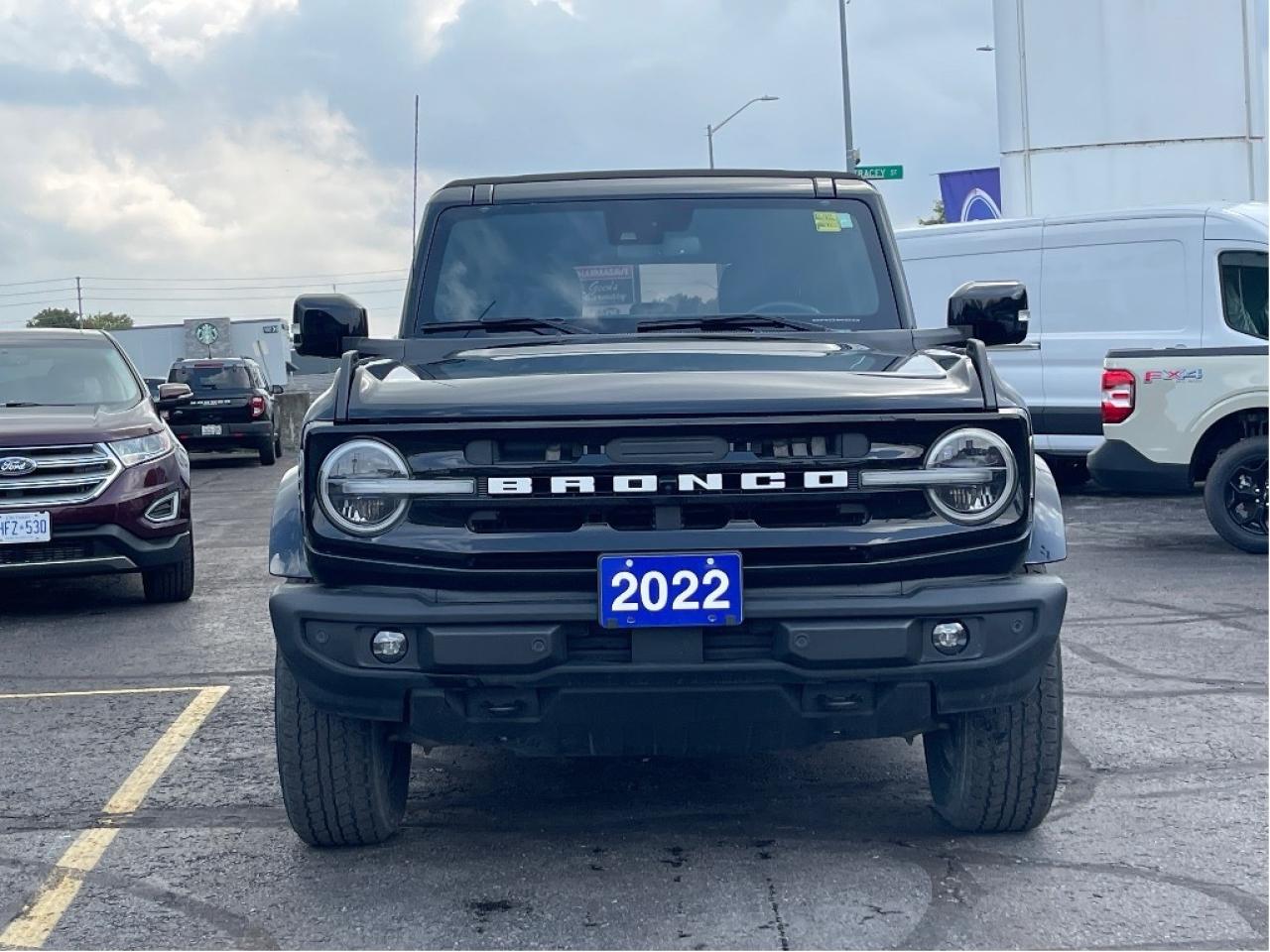 2022 Ford Bronco OUTERBANKS 4X4 2.3L 4DR HIGH PKG SOFT TOP 360 CAM Photo