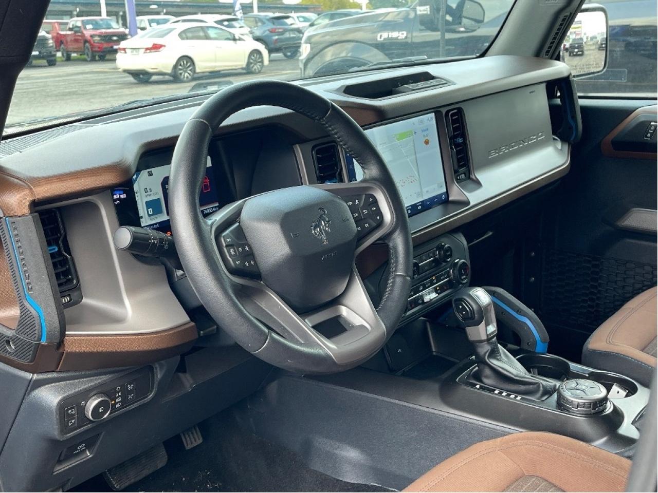 2022 Ford Bronco OUTERBANKS 4X4 2.3L 4DR HIGH PKG SOFT TOP 360 CAM Photo