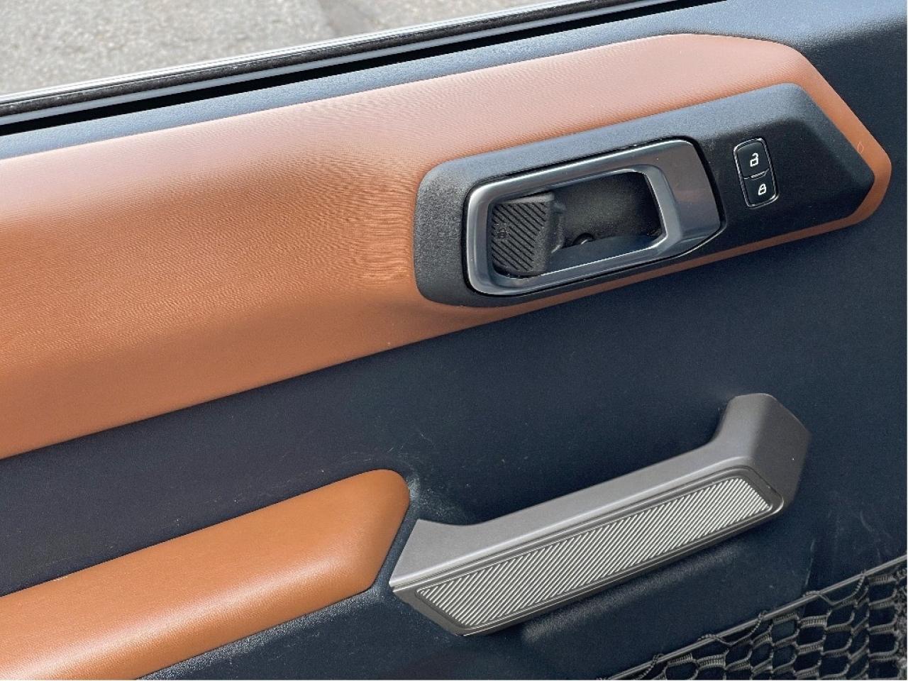 2022 Ford Bronco OUTERBANKS 4X4 2.3L 4DR HIGH PKG SOFT TOP 360 CAM Photo