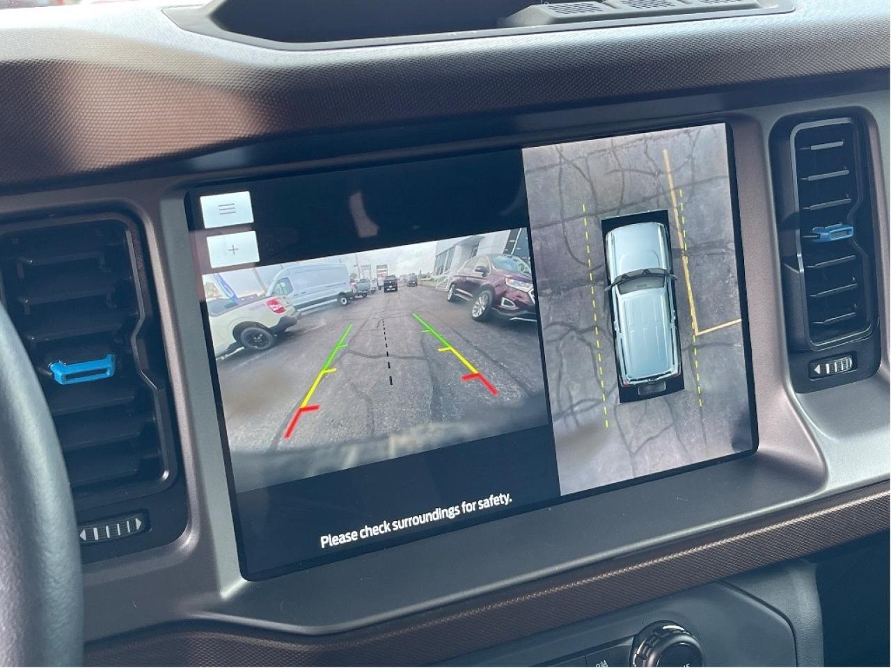 2022 Ford Bronco OUTERBANKS 4X4 2.3L 4DR HIGH PKG SOFT TOP 360 CAM Photo