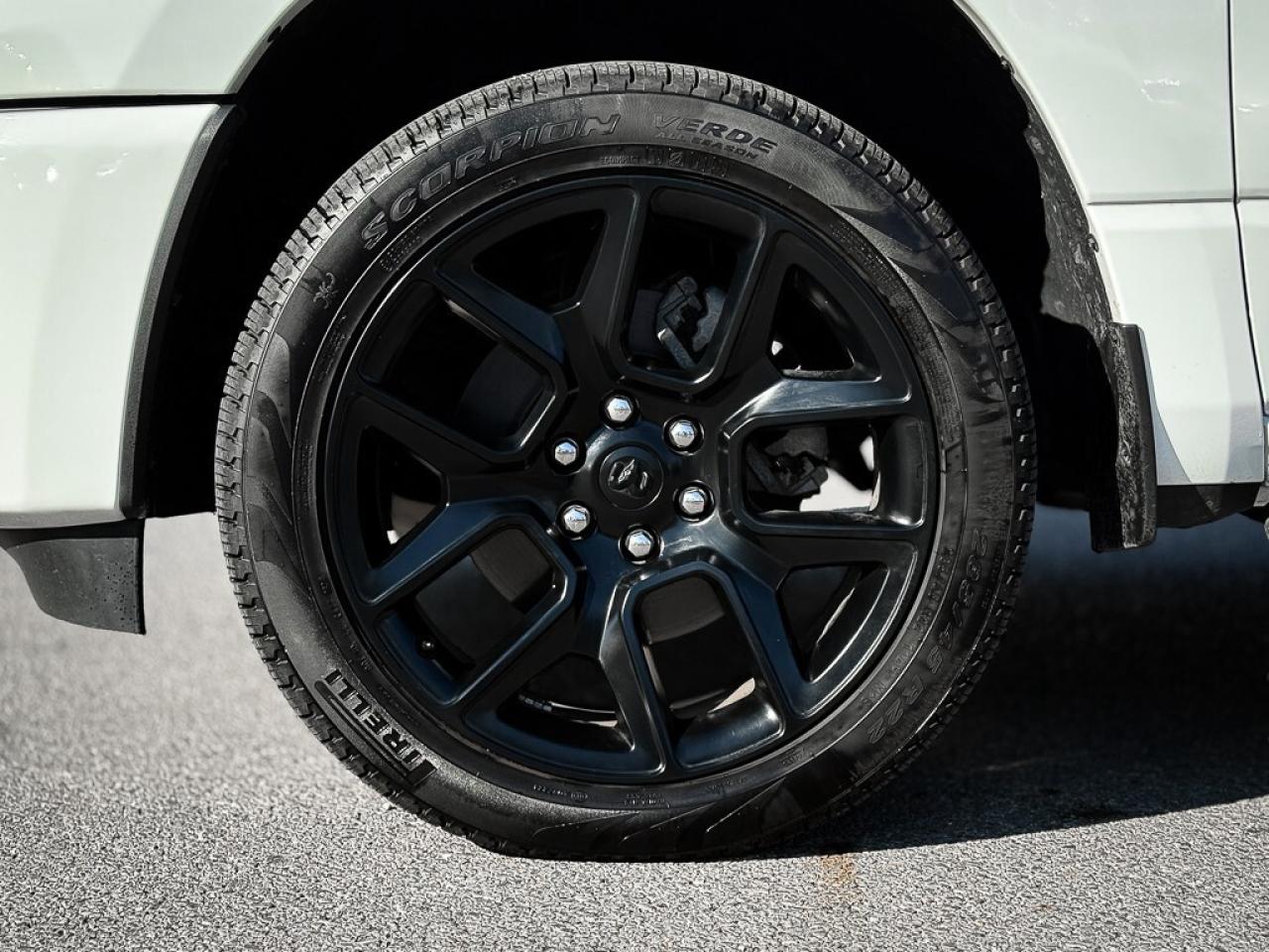 2025 RAM 1500 Sport   CREW   NIGHT EDITION   HUD   14 DISPLAY Photo