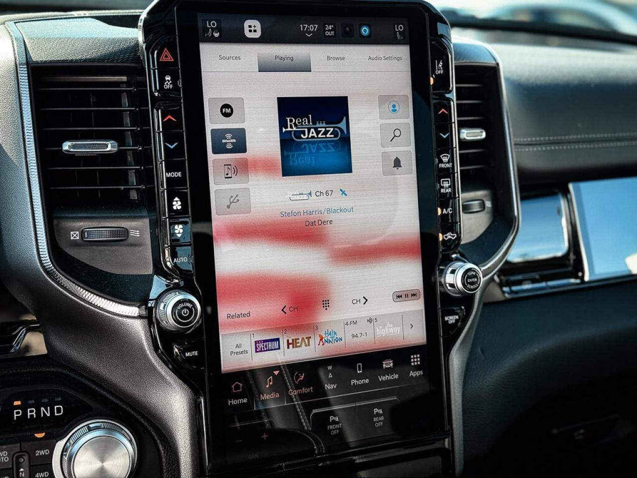 2025 RAM 1500 Sport   CREW   NIGHT EDITION   HUD   14 DISPLAY Photo