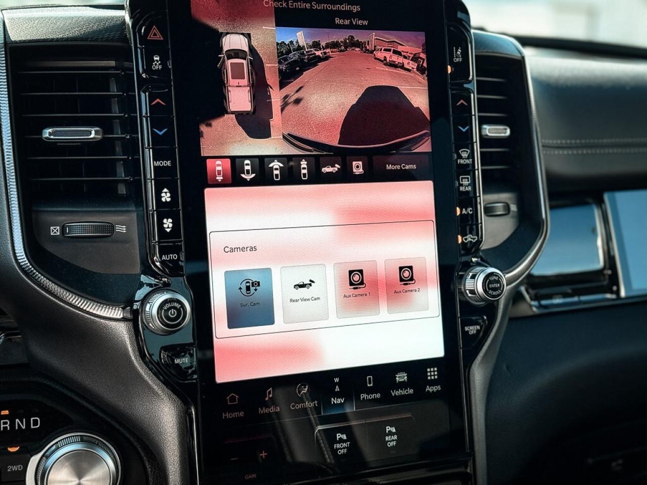 2025 RAM 1500 Sport   CREW   NIGHT EDITION   HUD   14 DISPLAY Photo