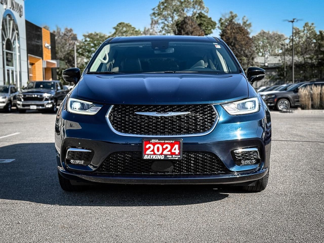 2024 Chrysler Pacifica Limited   PWR DOORS   HEATED/VENTED LEATHER Photo