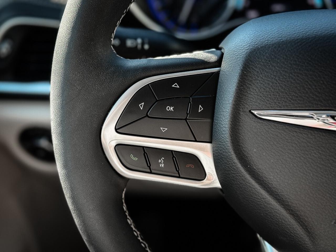 2024 Chrysler Pacifica Limited   PWR DOORS   HEATED/VENTED LEATHER Photo