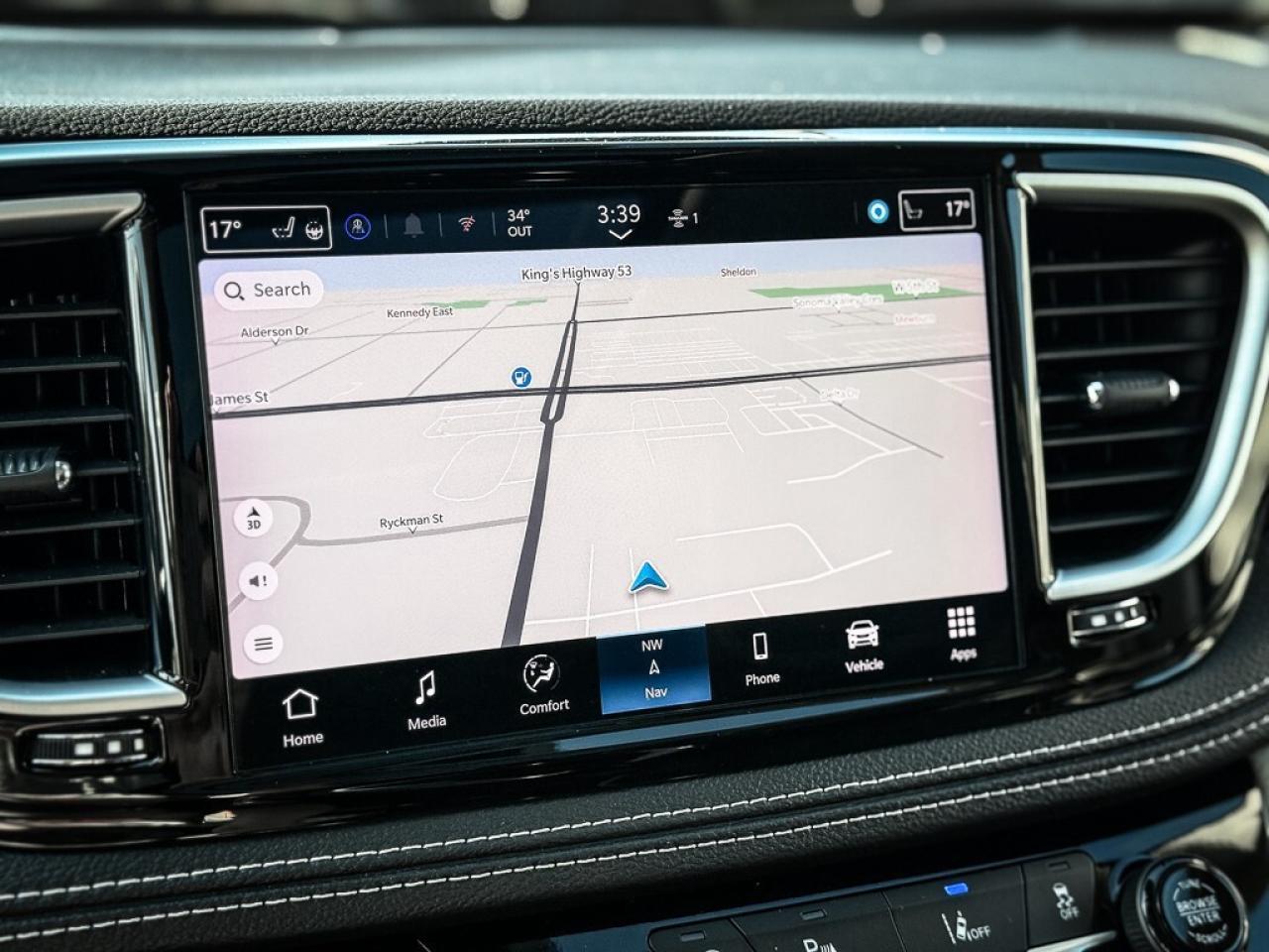 2024 Chrysler Pacifica Limited   PWR DOORS   HEATED/VENTED LEATHER Photo