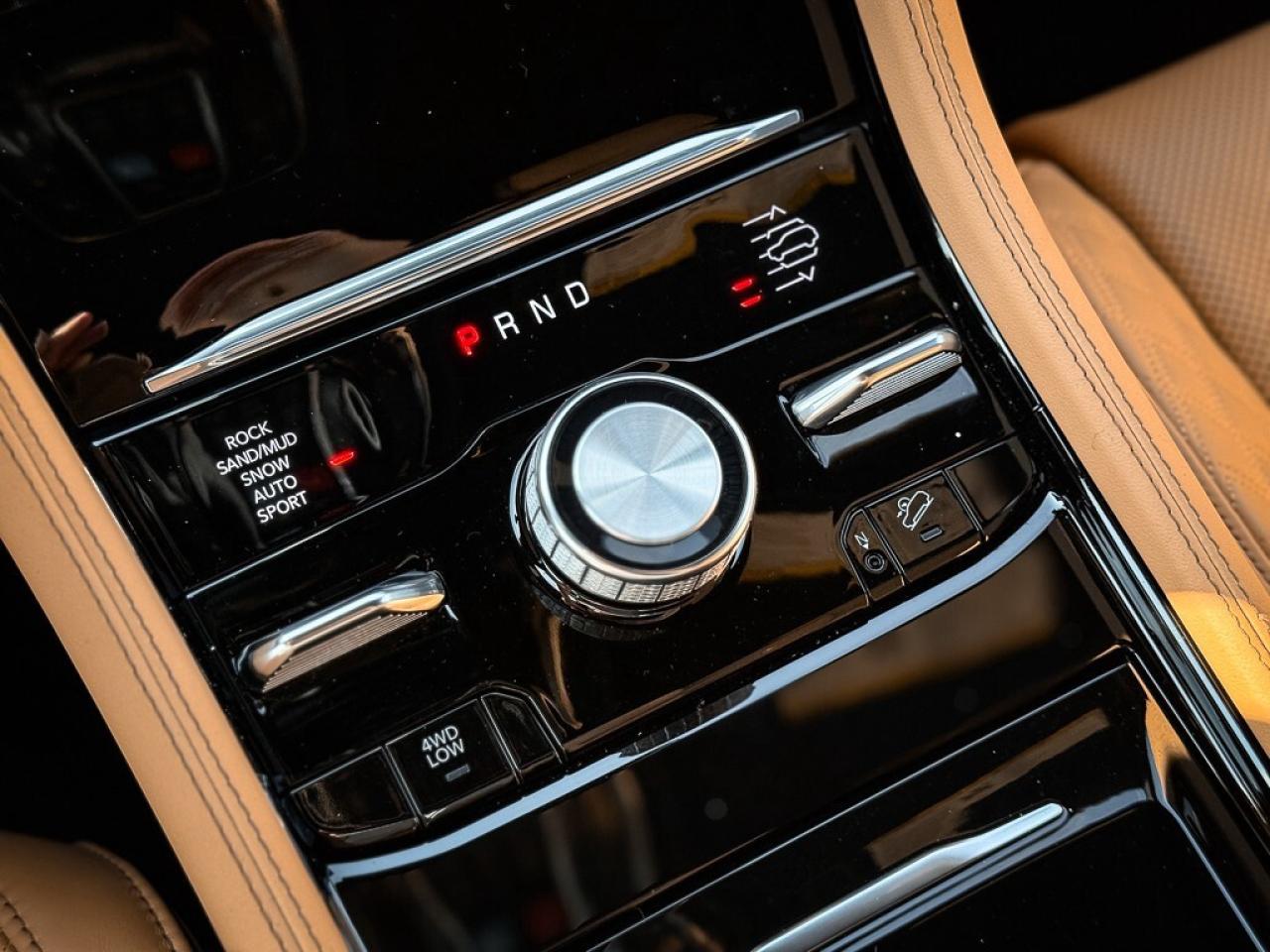 2024 Jeep Grand Cherokee Summit   RESERVE   MCINTOSH AUDIO   PASS DISPLAY Photo